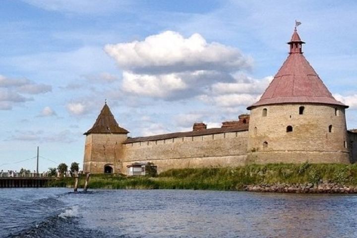 Круиз в крепость Орешек